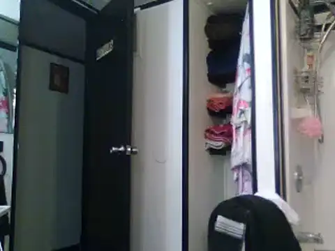Snapshot of mrstoxox4594 chatting on March 6, 12:30 pm mrstoxox4594 online show from March 6, 12:30 pm