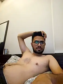 Snapshot of ayush292000 chatting on February 25, 3:38 pm ayush292000 online show from February 25, 3:38 pm