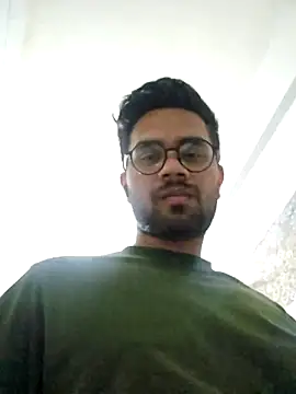 Snapshot of ayush292000 chatting on March 21, 6:40 pm ayush292000 online show from March 21, 6:40 pm