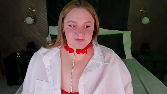 Snapshot of Amy_Hall chatting on March 4, 7:51 am Amy Hall online show from March 4, 7:51 am
