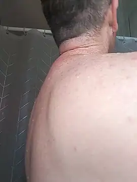 Snapshot of yoslan chatting on February 28, 3:13 pm yoslan online show from February 28, 3:13 pm