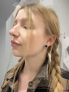 EvaBrooklyn online show from March 9, 4:33 pm