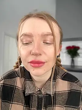 EvaBrooklyn online show from March 12, 9:02 am