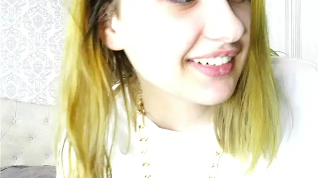 Snapshot of KeeleyEdge chatting on March 1, 2:13 pm KeeleyEdge online show from March 1, 2:13 pm