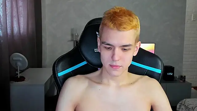 TravisRevas online show from March 8, 10:54 am