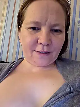 -Kathrine kit- online show from October 29, 9:33 am