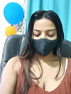 Snapshot of CRAZY__BITE chatting on December 1, 2:11 pm CRAZY BITE online show from December 1, 2:11 pm