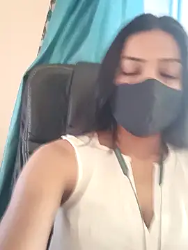 Snapshot of CRAZY__BITE chatting on February 24, 11:08 am CRAZY BITE online show from February 24, 11:08 am