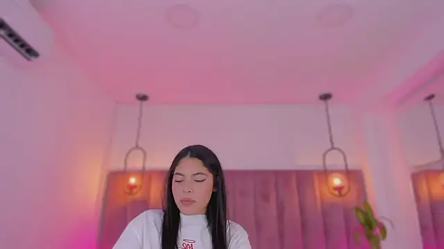 Haily b online show from March 2, 8:04 pm