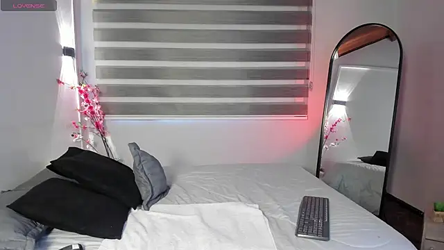 sweet obsession   online show from September 27, 7:41 pm