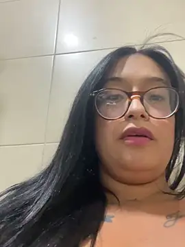 Snapshot of AnnaPerez_ chatting on January 14, 7:52 pm AnnaPerez online show from January 14, 7:52 pm