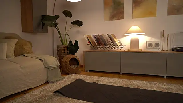 Snapshot of nadia_bliss chatting on November 30, 8:35 pm nadia bliss online show from November 30, 8:35 pm