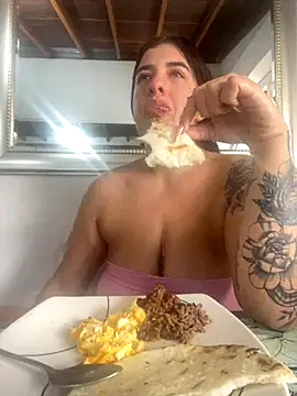 Madisson-Rivas online show from October 17, 1:25 pm