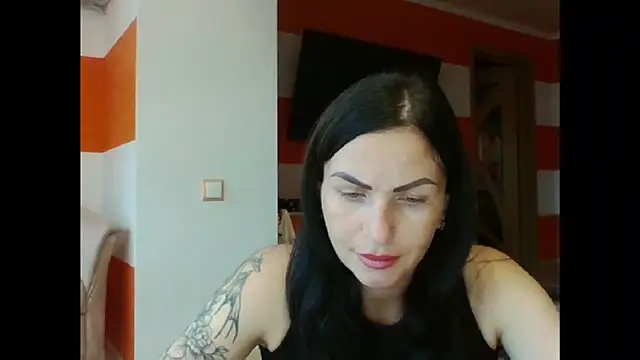 MystaLuuna online show from October 8, 12:03 pm