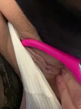 NataKitten online show from March 4, 6:25 pm