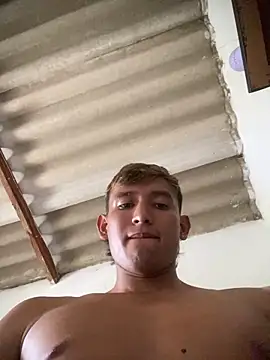 Babyalienqm online show from February 6, 7:06 pm