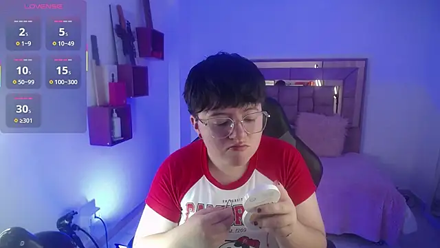 Snapshot of safyka chatting on March 3, 3:34 am safyka online show from March 3, 3:34 am