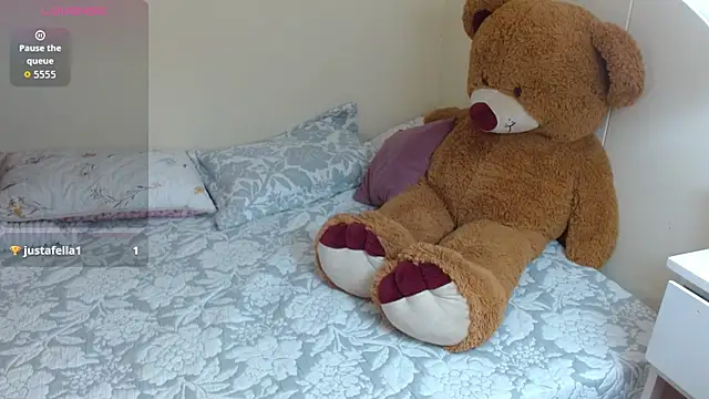 Pamela Skyangels online show from October 26, 12:38 am