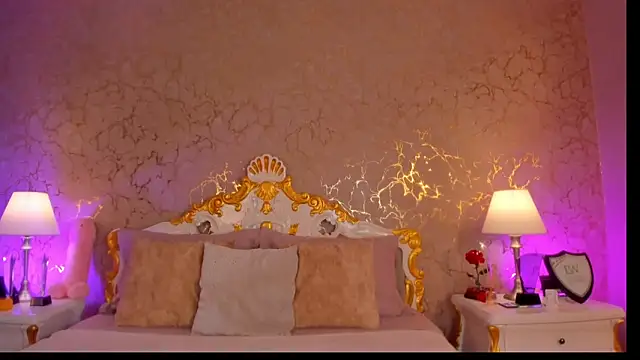 ScarlettWallace online show from February 4, 7:53 pm