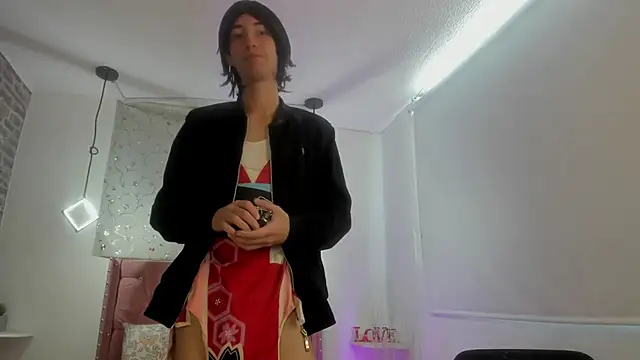 loverisu-coral online show from February 25, 8:18 pm