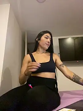 AshleyG 222 online show from November 15, 12:30 am