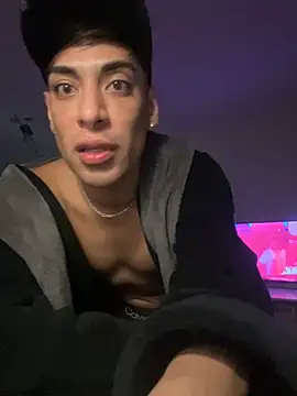 Snapshot of jimmylatinobm chatting on February 26, 4:36 am jimmylatinobm online show from February 26, 4:36 am