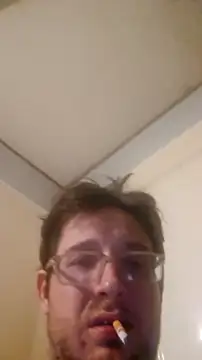 Snapshot of dylanroberts1995 chatting on March 31, 7:09 am dylanroberts1995 online show from March 31, 7:09 am