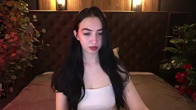 WildKittenX  online show from April 7, 5:41 am