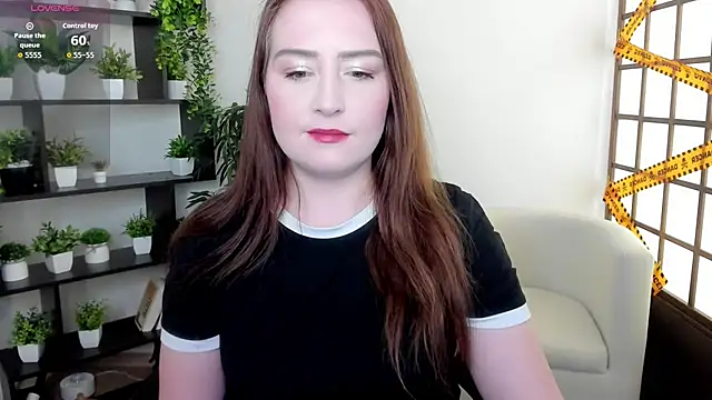 LinaFlawless online show from November 10, 2:21 am