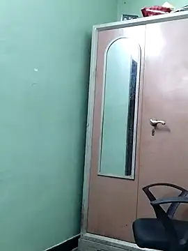 abinaya26 online show from April 14, 7:42 pm