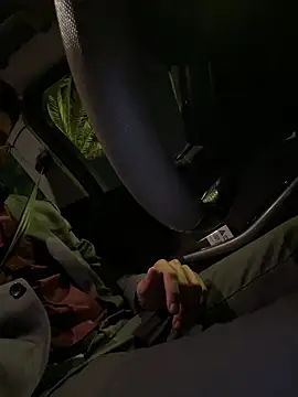 YJeromZCoxk online show from March 18, 12:27 am