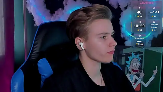 Jean Wilsons online show from March 14, 11:15 am