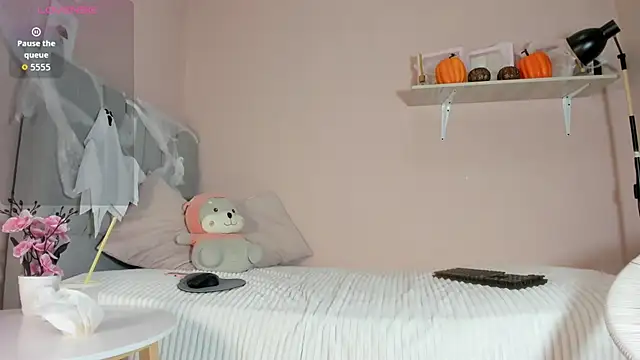 mary cute9 online show from October 28, 12:30 pm