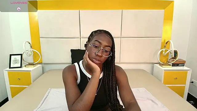 Qeen blackk online show from September 30, 8:36 pm
