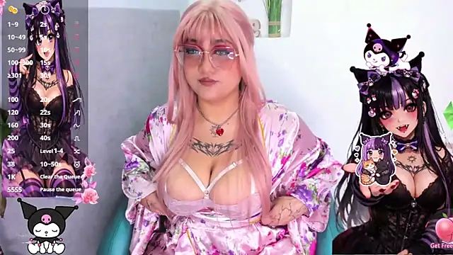 Mitsu Kawii online show from April 4, 1:41 pm