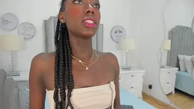 Snapshot of SamantaMarquez chatting on October 24, 8:27 pm SamantaMarquez online show from October 24, 8:27 pm