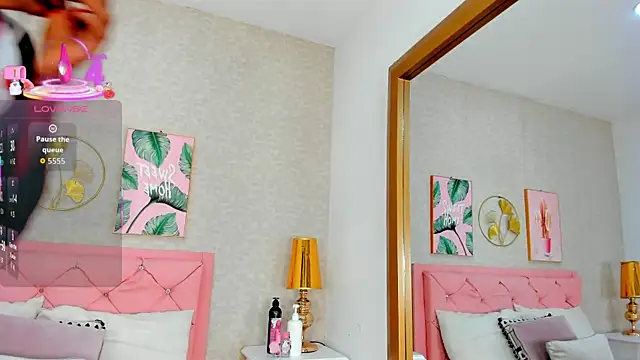 Snapshot of SamantaMarquez chatting on April 16, 3:07 am SamantaMarquez online show from April 16, 3:07 am