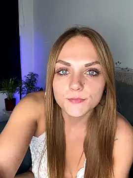 Snapshot of OCTAPUSSY2000 chatting on November 4, 8:52 pm OCTAPUSSY2000 online show from November 4, 8:52 pm