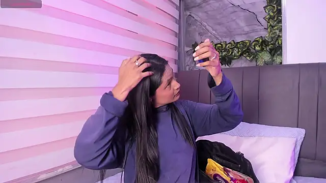 Fernanda liie  online show from November 20, 12:38 pm