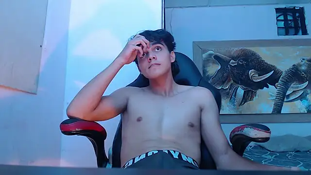 heiker  online show from March 20, 5:24 am