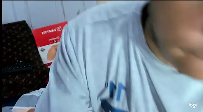 Emilianoveryhot online show from March 14, 2:20 am