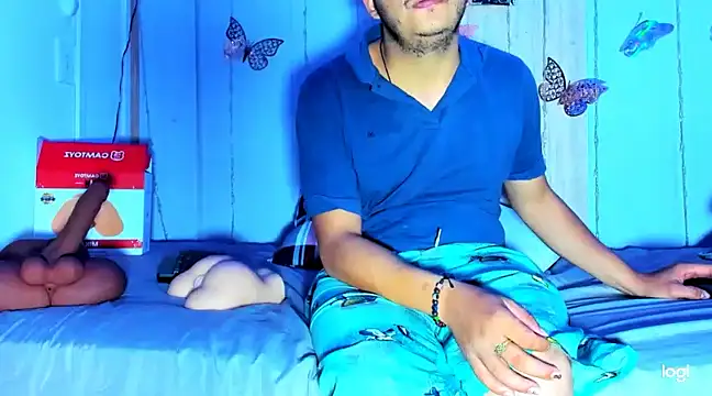 Emilianoveryhot online show from March 23, 5:00 am