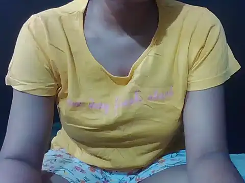 Snapshot of sugandha_bhabhi chatting on September 11, 5:24 pm sugandha bhabhi online show from September 11, 5:24 pm