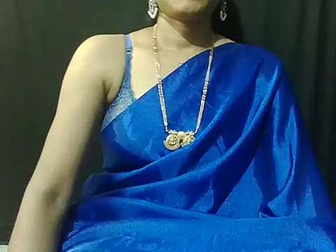 Snapshot of sugandha_bhabhi chatting on October 8, 4:48 pm sugandha bhabhi online show from October 8, 4:48 pm