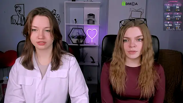 Snapshot of helli_belli chatting on January 17, 9:18 pm helli belli online show from January 17, 9:18 pm