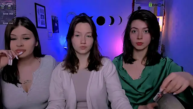 Snapshot of helli_belli chatting on March 1, 8:11 pm helli belli online show from March 1, 8:11 pm