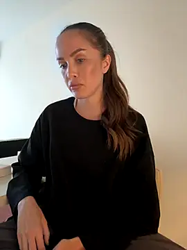Beverly Hilll online show from September 19, 1:12 pm