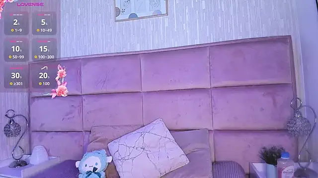 Marianna Ray  online show from November 21, 9:24 pm