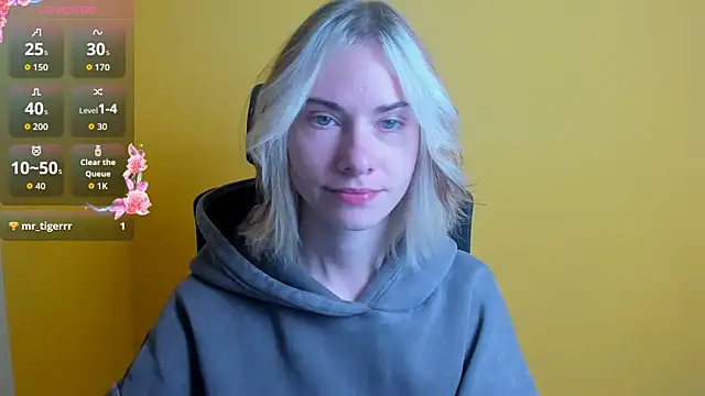 Fiona Night online show from October 14, 5:30 am