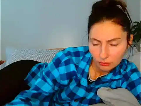 Irina9793 online show from April 2, 8:56 am